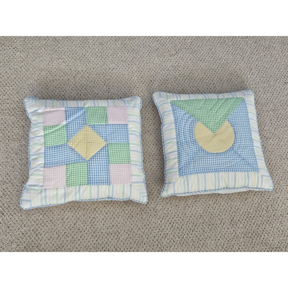 Vintage quilt patchwork pillow shams pastel Set Of 2 w/ pillows included